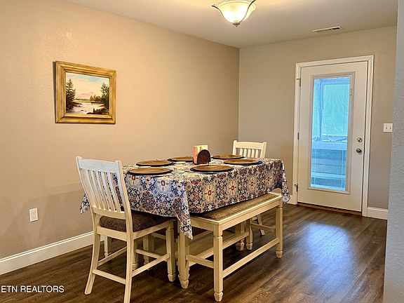 5th image of 314 Two View Rd