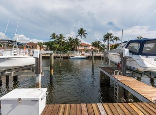 122 Harbors Way, Boynton Beach, FL 33435