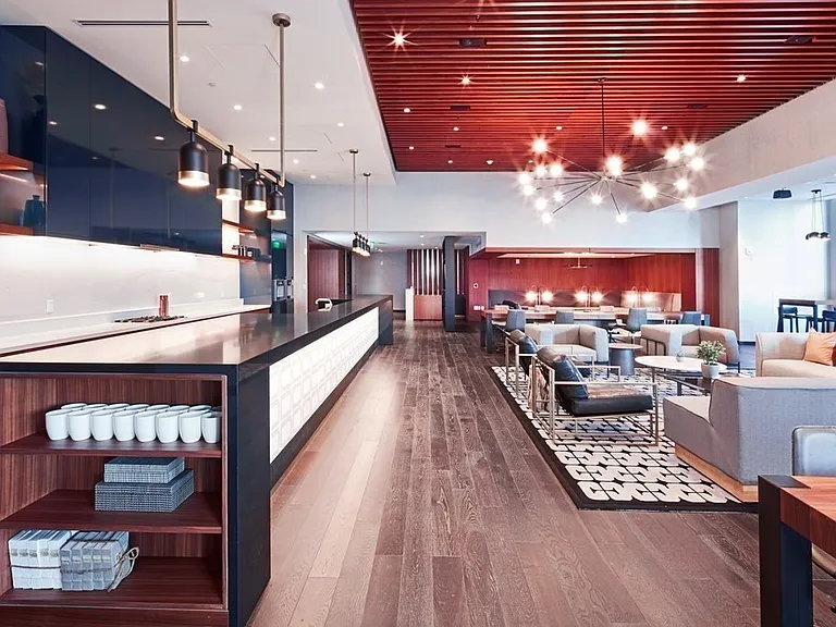 133 Seaport Blvd #921 — Photo 14