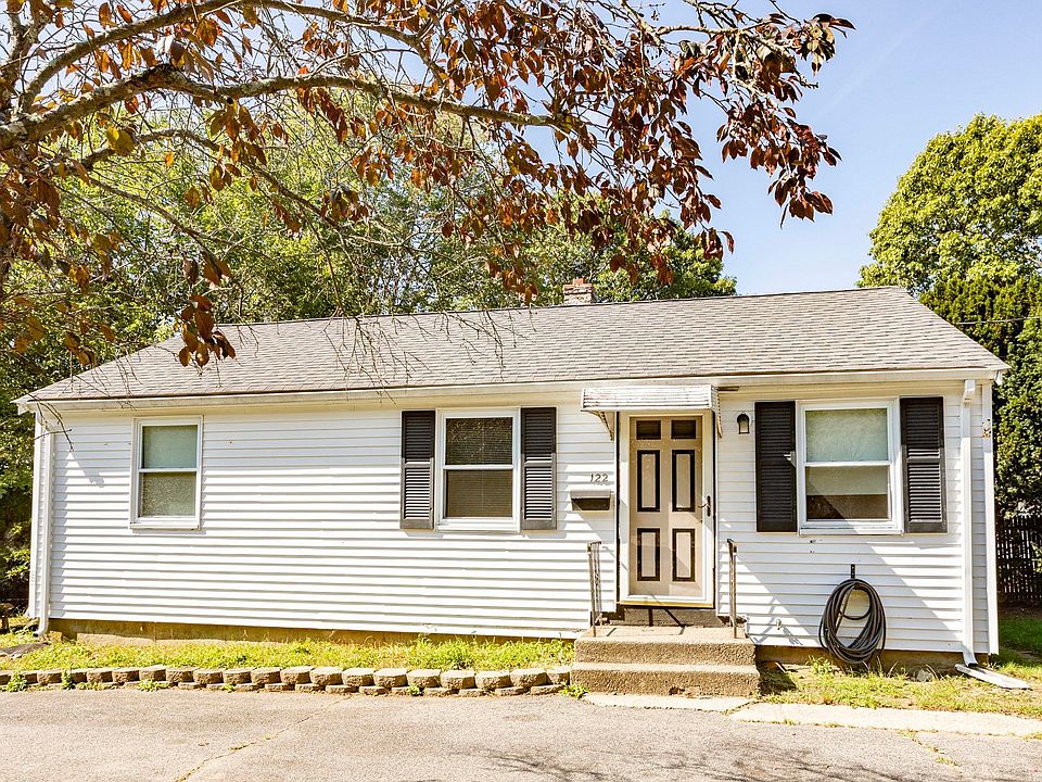 1st image of 122 Algonquin St