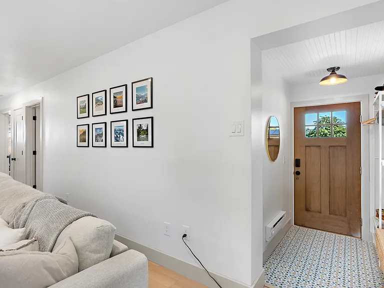 3943 Haddon Rd — Photo 6