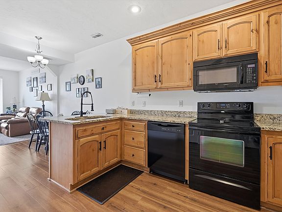 4th image of 1250 W 2420 S