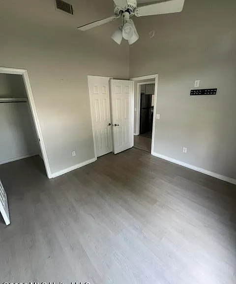 105 Northtown Dr — Photo 10
