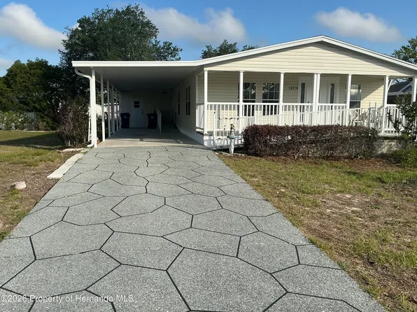 14279 Montclair Dr, Brooksville, FL 34613