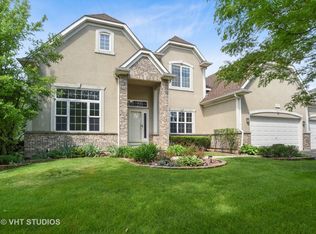 810 Longwood Dr, Lake Villa, IL 60046