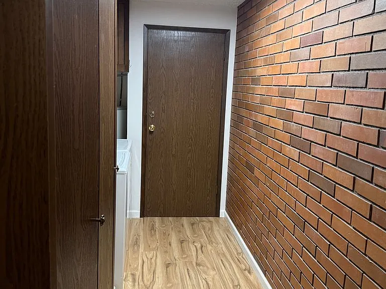 2209 Colby Ave #4 — Photo 16