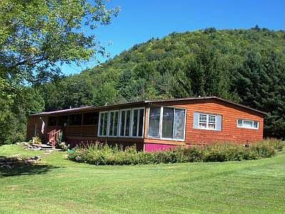 1st image of 20 Elmers Ln
