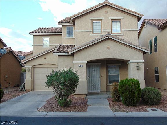 2nd image of 5008 Volcanic Rock Ln