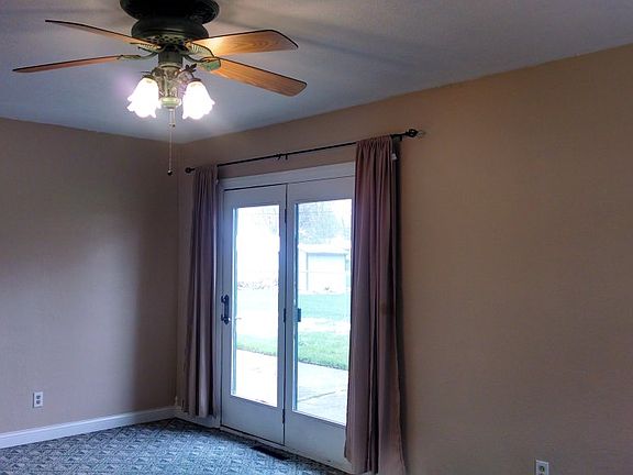 3rd image of 778 Timberwood Dr