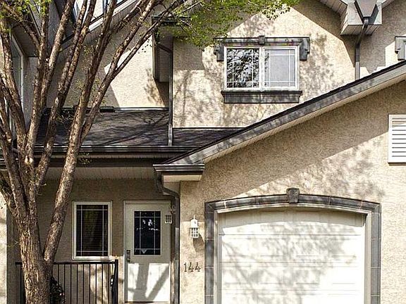 2nd image of 144 E Simcoe Pl SW