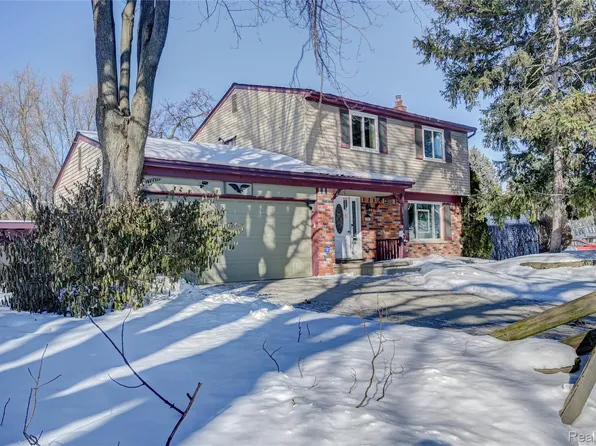 43047 Avon Ct, Sterling Heights, MI 48313