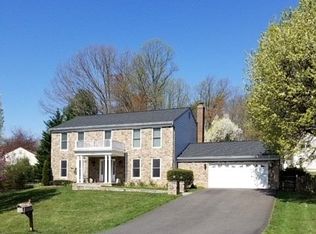 5135 Pheasant Ridge Rd, Fairfax, VA 22030