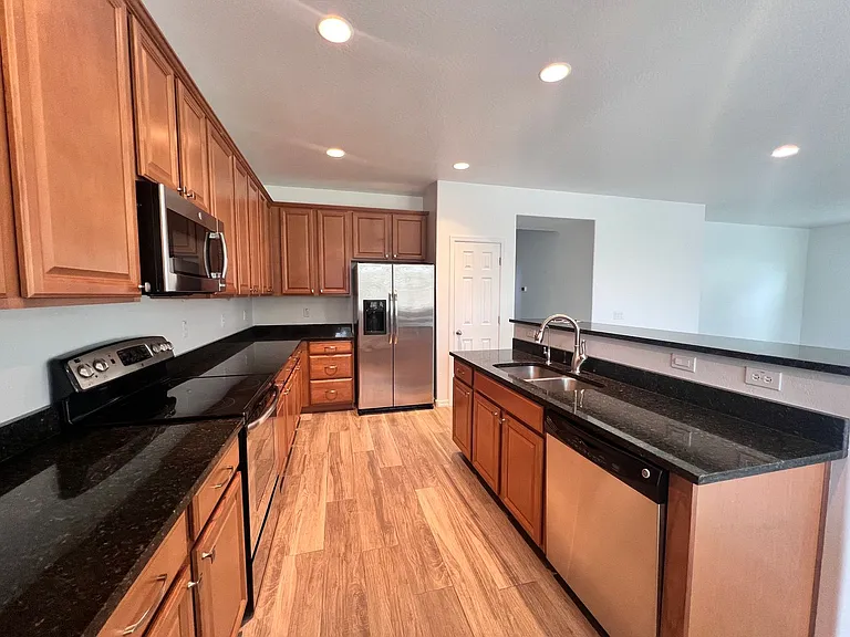 11045 E Starkey Ave — Photo 3