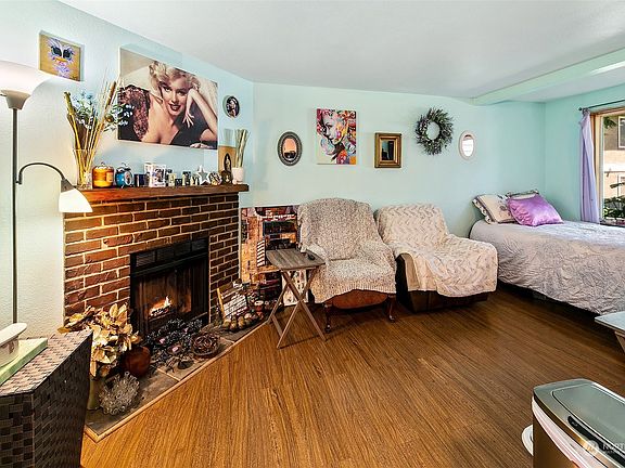 3rd image of 12719 NE 120th Street #D4