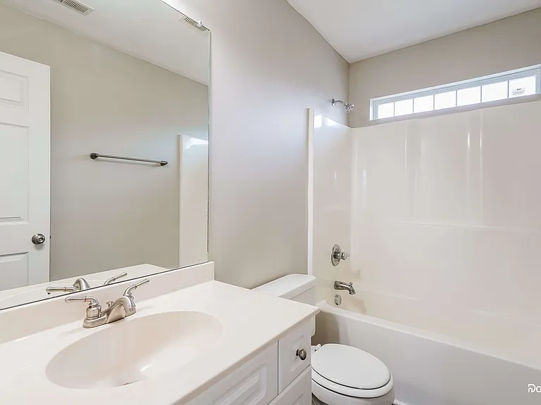 110 Star Pl — Photo 14