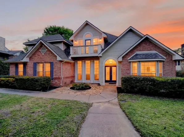 137 Shepherds Glen Rd, Heath, TX 75032