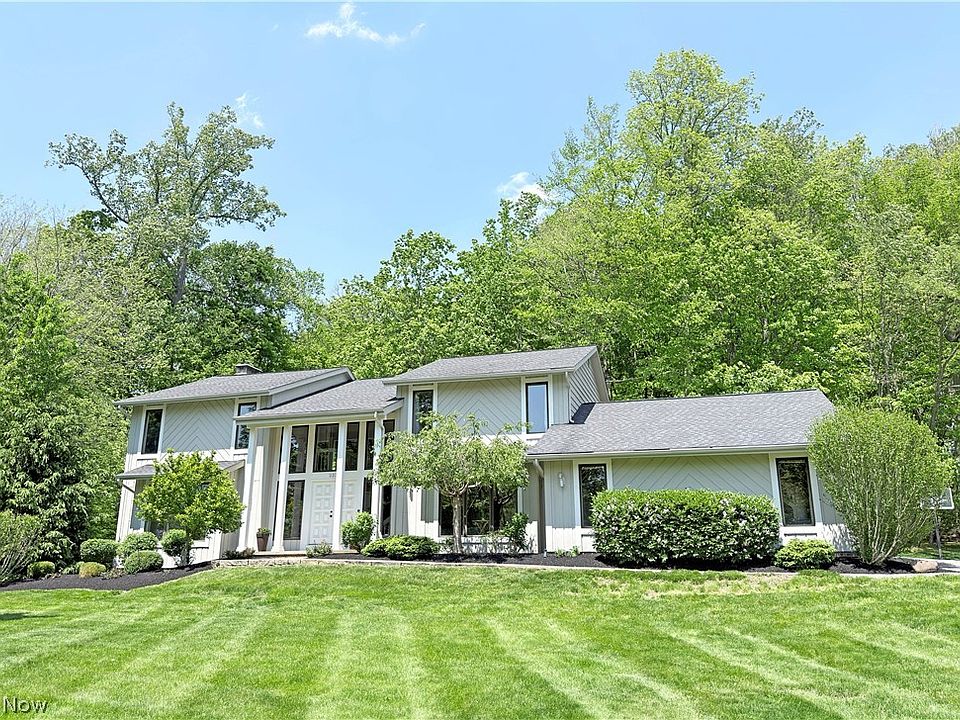 1st image of 2239 Edgeview Dr