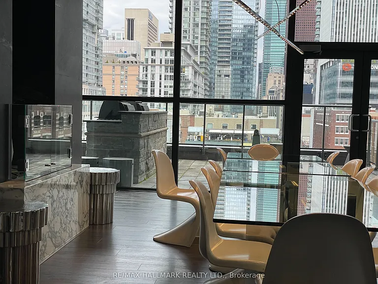 290 Adelaide St W #3509 — Photo 49
