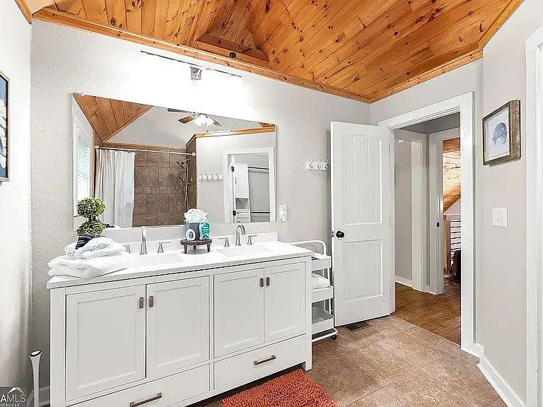 17 Vista Chalet Dr — Photo 32