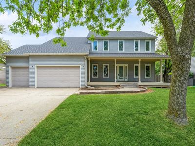 2085 Country Club Blvd, Clive, IA, 50325