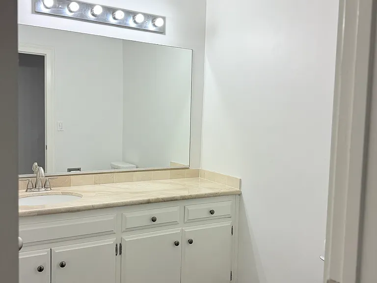 5651 Windsor Way #105 — Photo 6