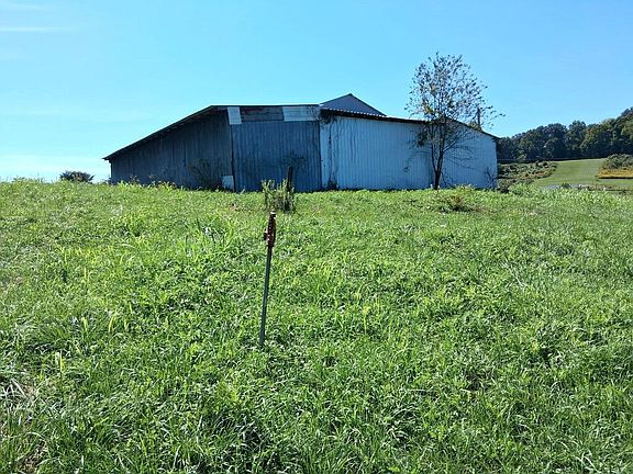 5th image of 7228 Symmes Creek Rd