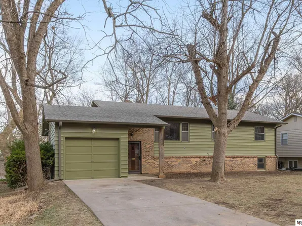 1603 Washington St, Bellevue, NE 68005