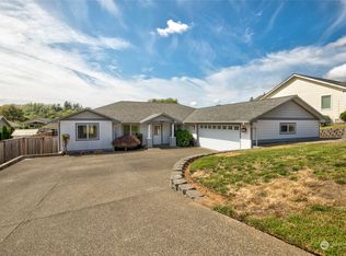 325 S 9th St, Montesano, WA