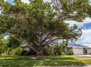 323 Jack Dr, Cocoa Beach, FL 32931