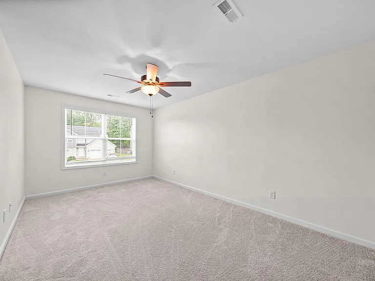 1042 Winesap Rd — Photo 27