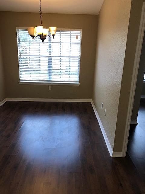 2nd image of 858 Grand Regency 200 Point