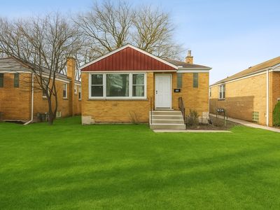 904 Grey Ave, Evanston, IL, 60202