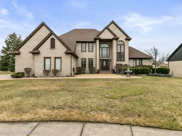 42906 Shortridge Dr, Sterling Heights, MI 48314