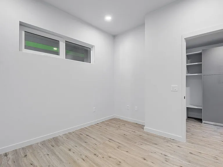 4004 Banister Ln #211 — Photo 11