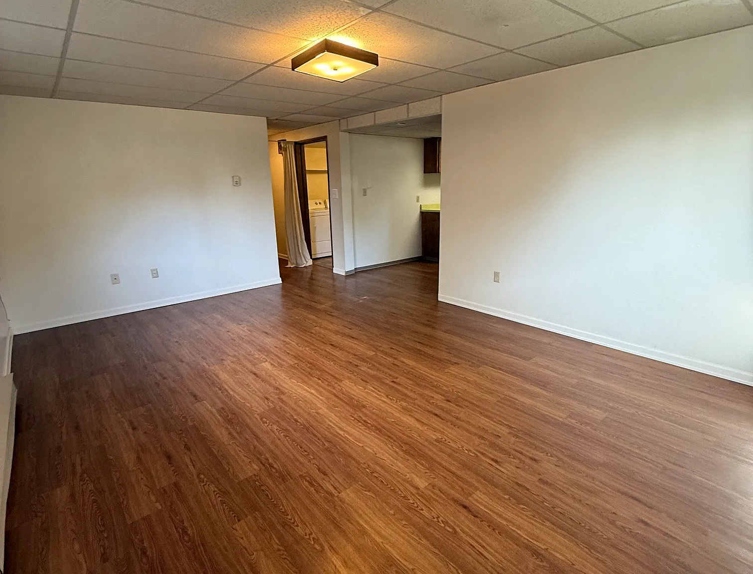 2 bed, 700 sqft, $1,100 — Photo 4