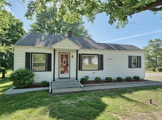 3070 S Center Rd, Burton, MI 48519