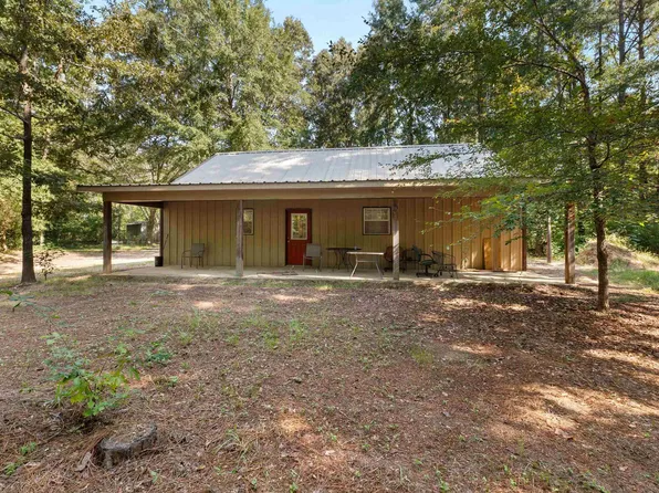 462 County Road 3911, Jacksonville, TX 75766