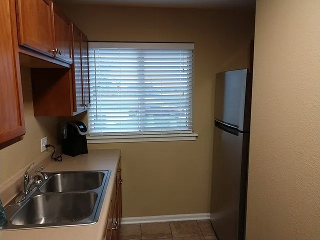 1200 Christy Dr — Photo 4