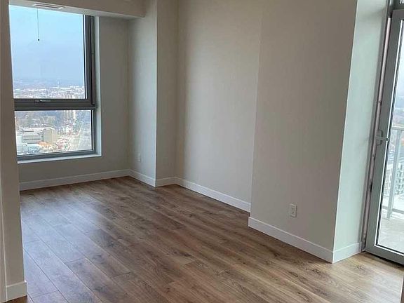 5th image of 60 Frederick St #2402