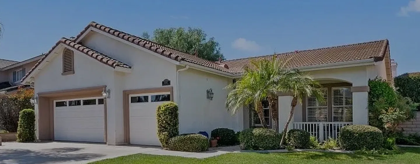 4 bed, 2284 sqft, $3,400 — Photo 1