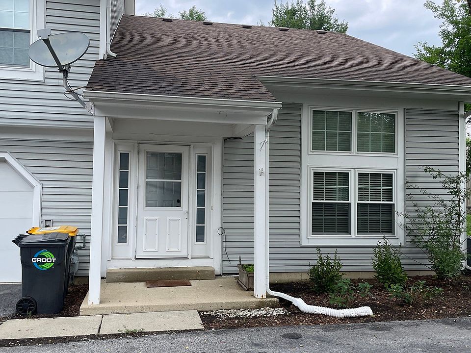 1st image of 113 Hazelnut Dr