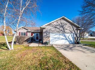 5047 Florence Dr NW, Rochester, MN 55901
