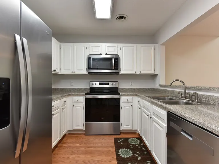 6211 Wrightsville Ave #132 — Photo 11