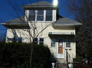 222 N Spruce St, Nokomis, IL 62075