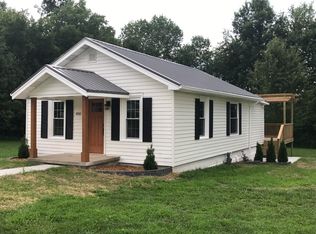 400 E Wells St, Perry, MO 63462