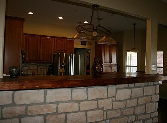 4th image of 8541 Marianna Way