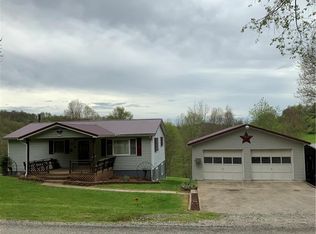 610 Harts Run Rd, Aleppo, PA 15310