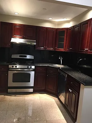Rented by The Brokerage Group LLC | media 16