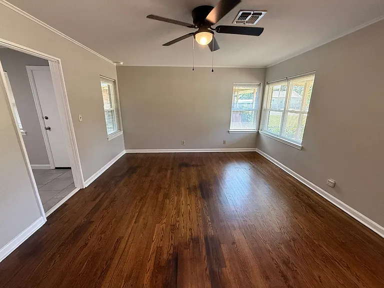 2739 E 3rd St — Photo 5