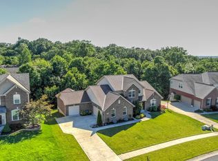 5379 Rentschler Estates Dr, Fairfield, OH 45011